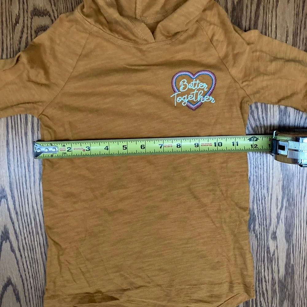 💕BETTER TOGETHER💕OshKosh long sleeve hooded tee sz5/5A 100%cotton✨EUC✨